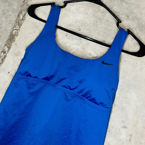 Nike Women's Essential Scoop Neck Tankini Swim Top in Blue Sz-M - Picture 3 of 7